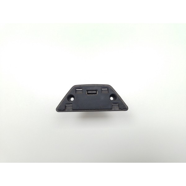 Tomada Usb Superior Do Painel Volkswagen Saveiro 1.6 2021