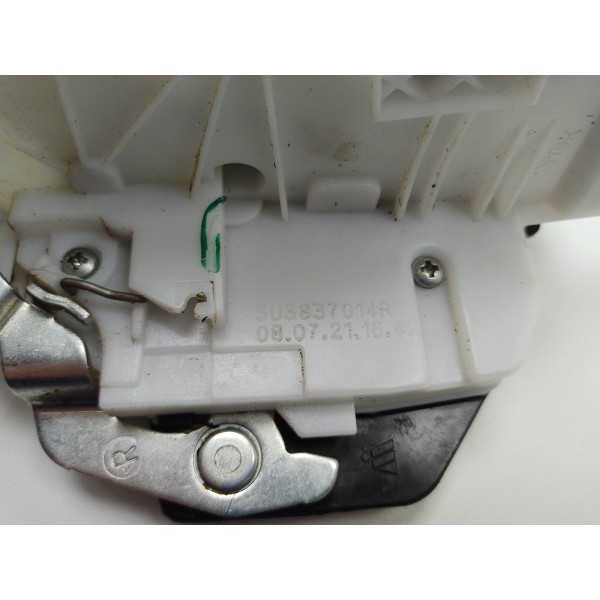 Fechadura Da Porta Dianteira Direita Vw Saveiro 1.6 2021