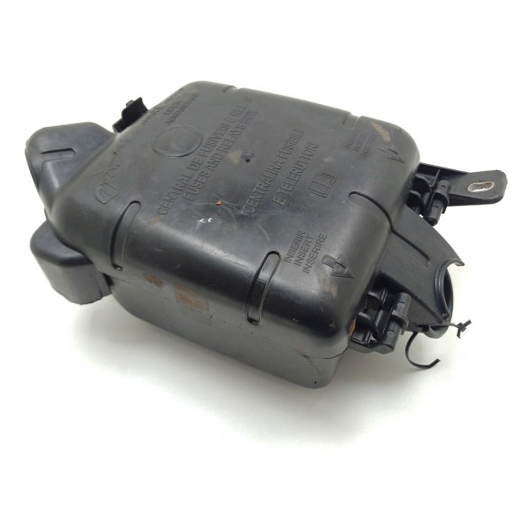 Caixa De Fusiveis Do Motor Fiat Fiorino 1.4 2020