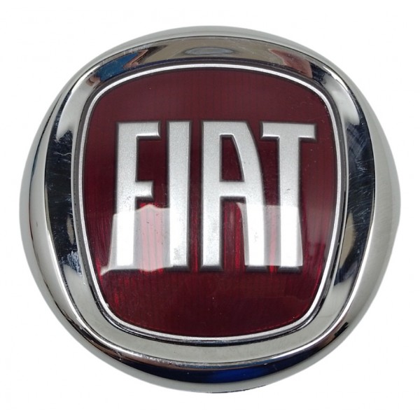 Emblema Grade Dianteira Fiat Strada Palio Siena 2010 Usado