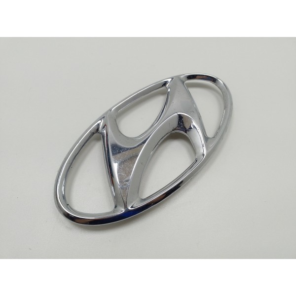 Emblema Grade Dianteira Hyundai Hr 2005 2012 Usado