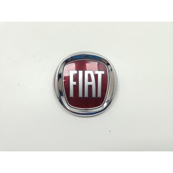 Emblema Tampa Traseira Fiat Palio Punto Idea 2009 2016 Usado