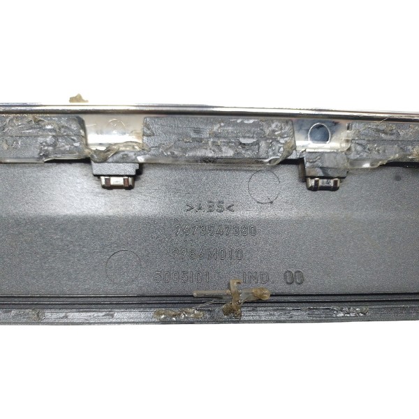 Moldura Friso Porta Traseira Esquerda Citroen Ds4 2014 Usado