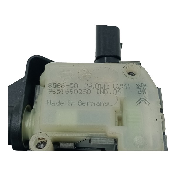 Trava Eletrica Tampa Do Tanque Citroen Ds4 Thp 2014 Usado