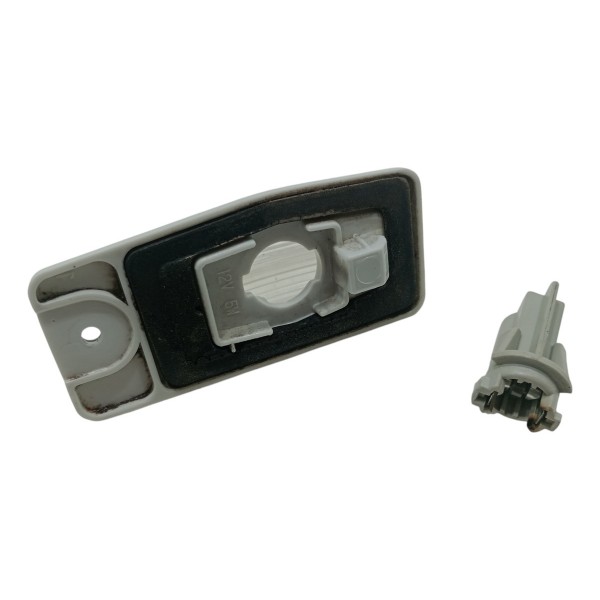 Soquete Luz De Placa Nissan Sentra 2007 2013 Usado