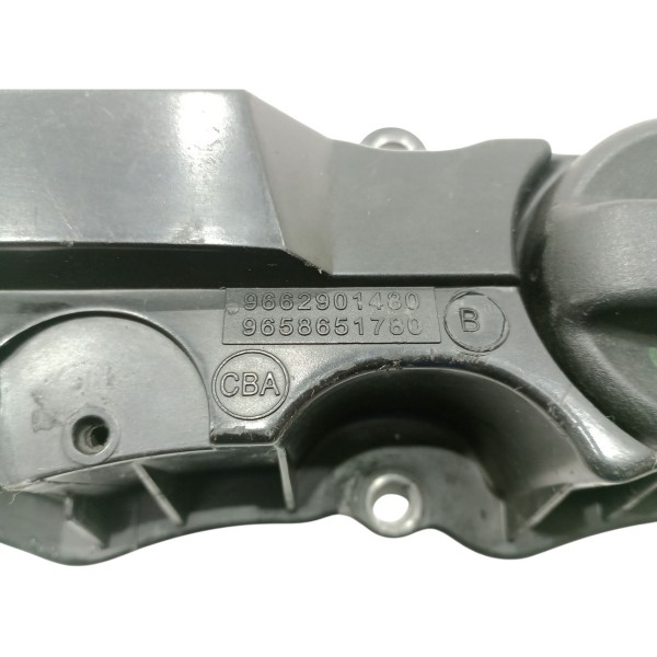 Tampa De Valvula Peugeot 206 207 208 307 C3 C4 1.6 16v Usado