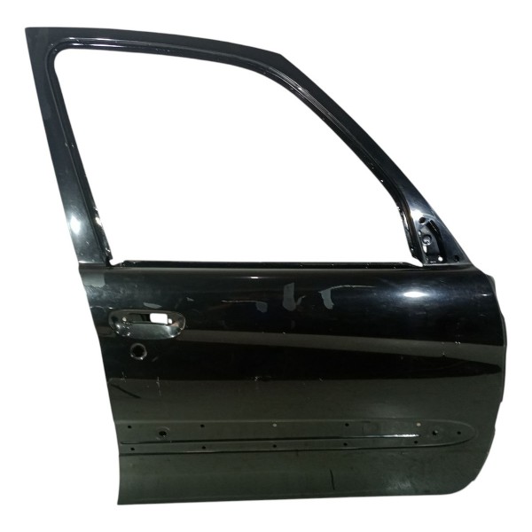 Porta Dianteria Direita Xsara Picasso 2002 A 2012 Usado